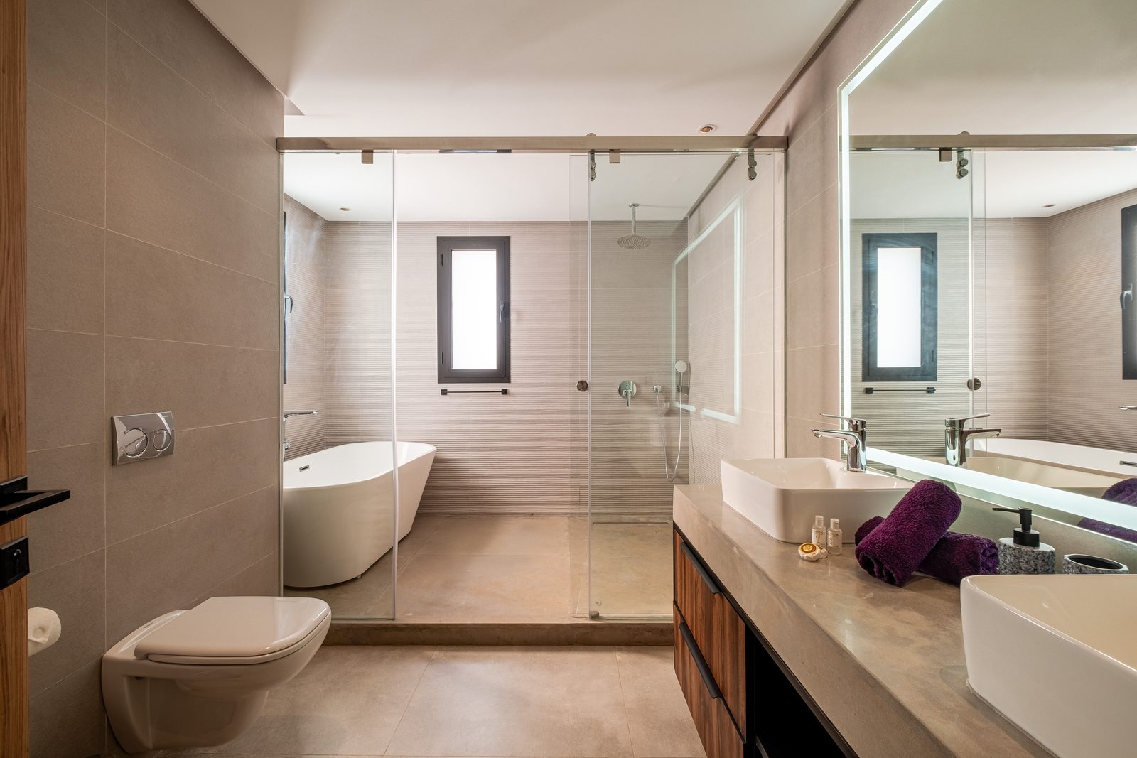 Villa 252 Amelkis, photo 12 of 14