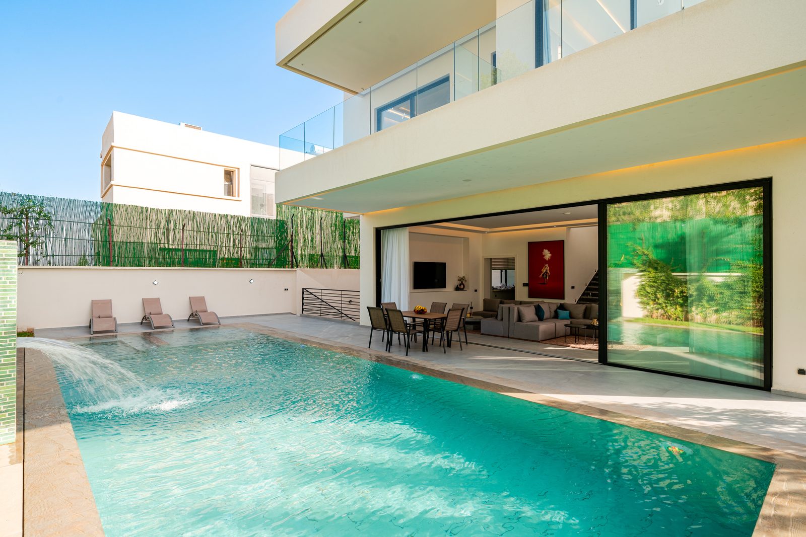 Villa 360 Amelkis, photo 2 of 14