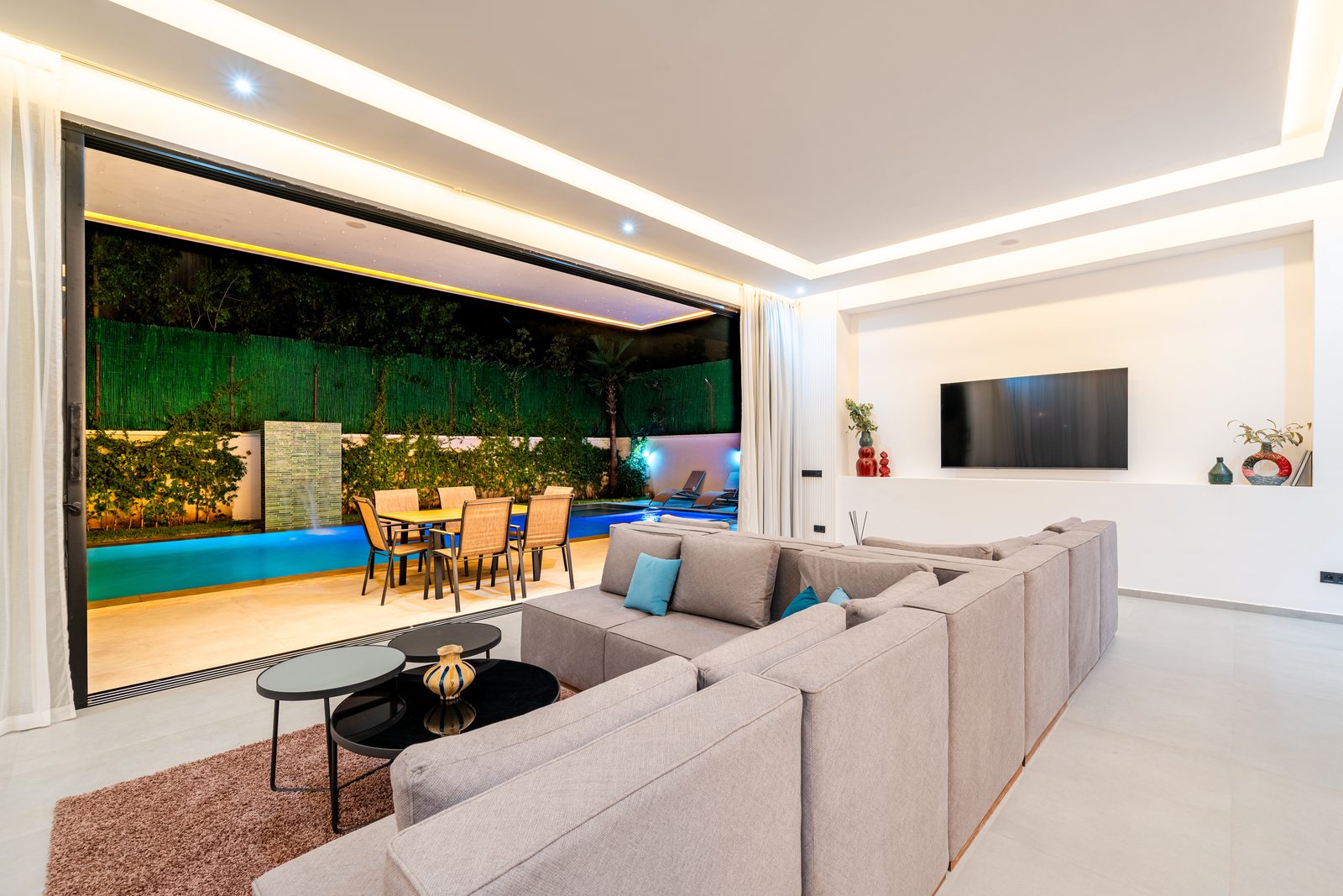 Villa 360 Amelkis, photo 5 of 14